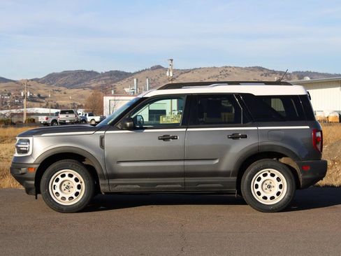 Used 2024 Ford Bronco Sport Heritage w/ Heritage Convenience Package image 3