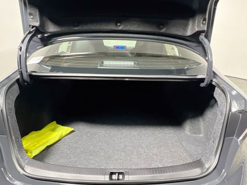 Used 2026 Toyota Corolla SE FWD image 33