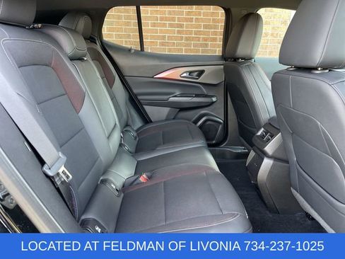 Certified 2024 Chevrolet Equinox EV RS FWD image 24