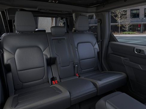 New 2026 Ford Bronco Outer Banks AWD/4WD image 11