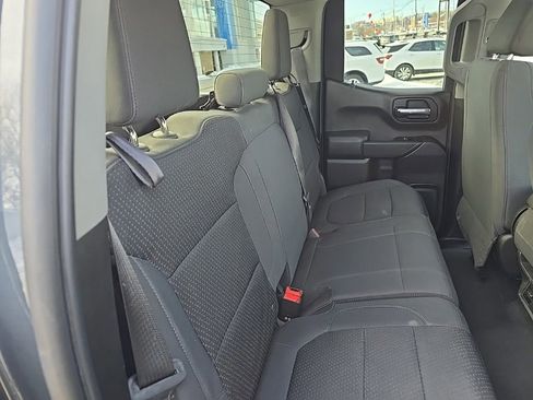 Used 2019 Chevrolet Silverado 1500 Custom w/ Custom Value Package image 16