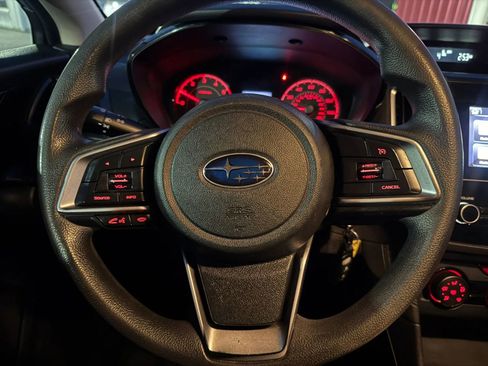 Used 2018 Subaru Impreza 2.0i AWD/4WD image 28