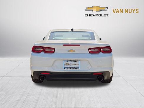 Used 2020 Chevrolet Camaro LT RWD image 6