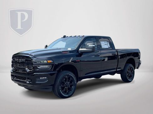 New 2026 RAM 2500 Big Horn AWD/4WD image 4