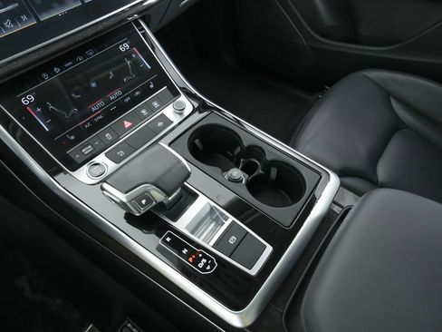 Certified 2022 Audi Q7 2.0T Premium image 28