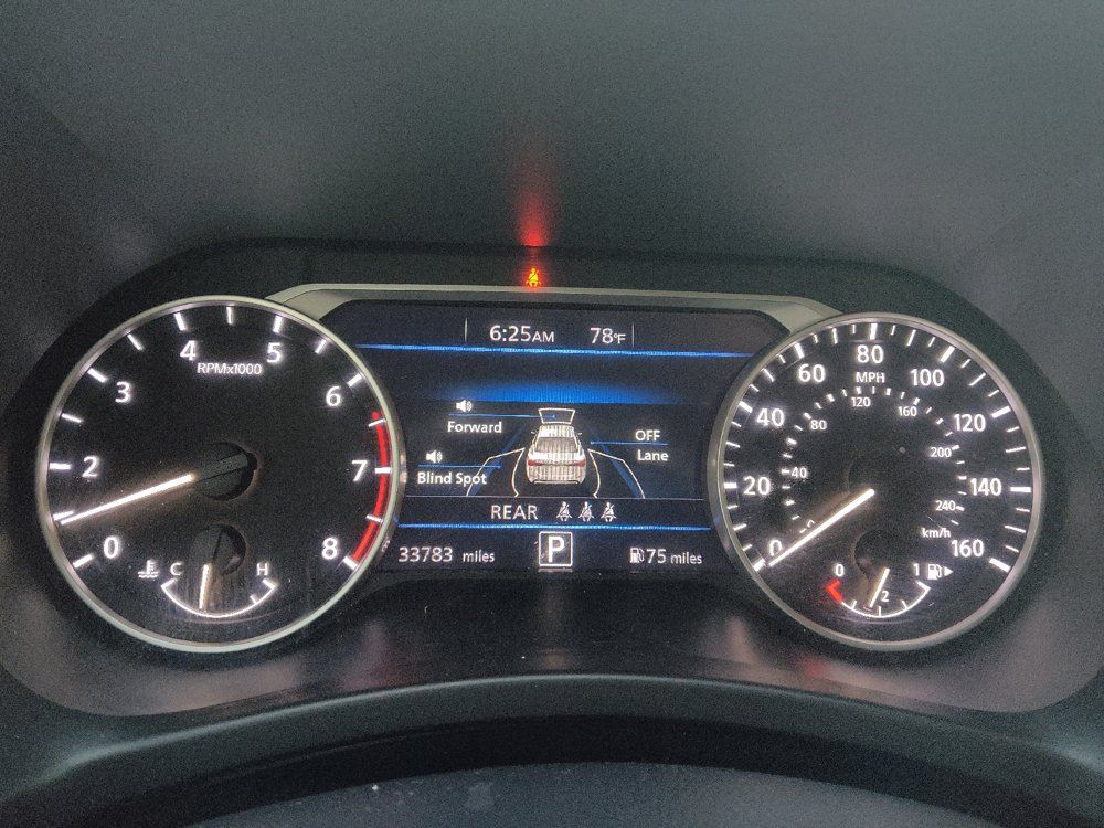 Used 2022 Nissan Sentra SR w/ Midnight Edition FWD image 23