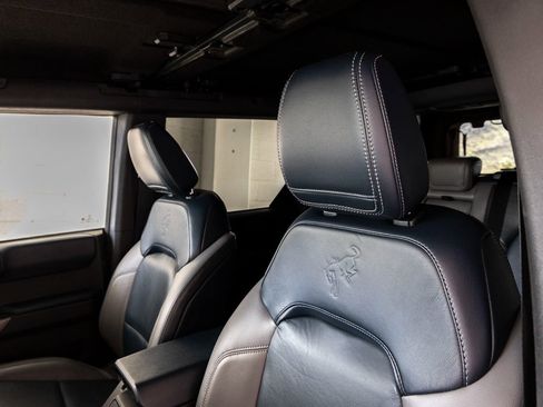 Used 2022 Ford Bronco Outer Banks w/ Sasquatch Package image 30