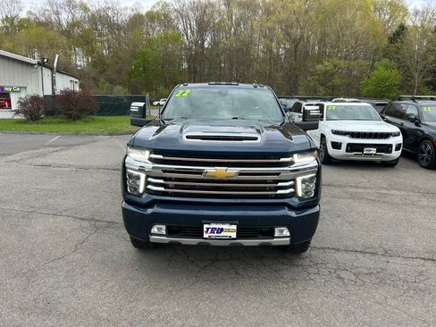 Used 2022 Chevrolet Silverado 2500 High Country w/ Technology Package AWD/4WD image 9