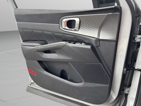 Certified 2023 Kia Sorento SX FWD image 22