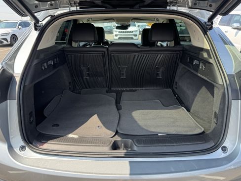 Used 2023 Buick Envision Essence image 7