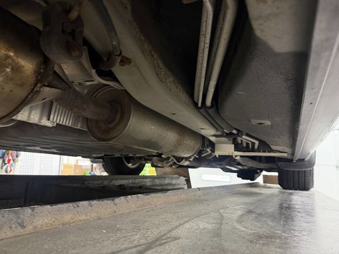 Used 2010 Honda Odyssey EX-L image 27