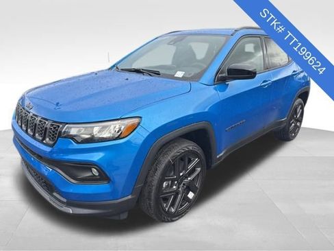 New 2026 Jeep Compass Latitude image 3