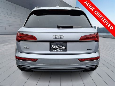 Certified 2025 Audi Q5 2.0T Premium w/ Convenience Plus Package image 5