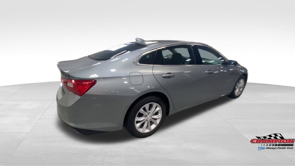Used 2024 Chevrolet Malibu LT FWD image 9