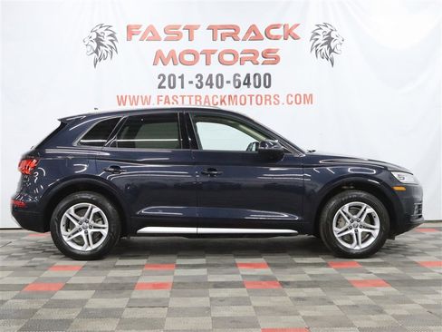Used 2018 Audi Q5 2.0T Premium AWD/4WD image 4