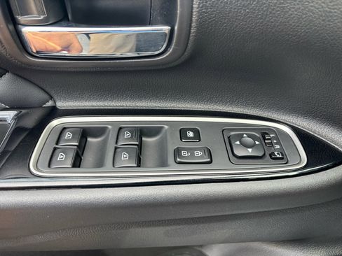 Used 2020 Mitsubishi Outlander GT image 14