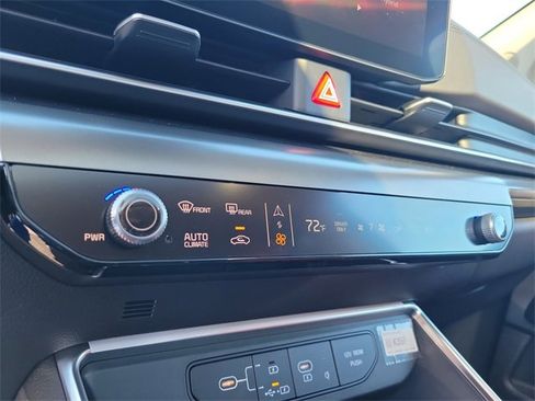 New 2026 Kia Carnival SX Prestige image 25