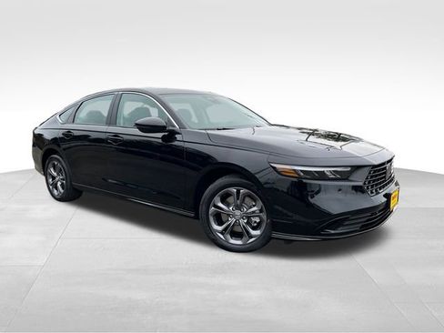 New 2026 Honda Accord EX-L image 1