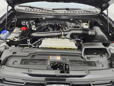 Used 2025 Ford Expedition Max Platinum AWD/4WD image 17