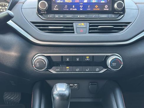 Used 2019 Nissan Altima 2.5 SR image 18