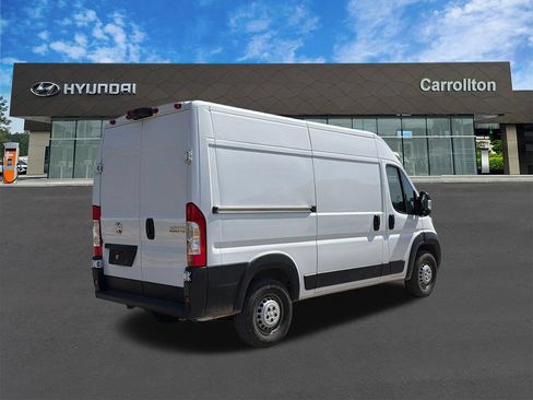 Used 2025 RAM ProMaster 2500 w/ Convenience Group FWD image 5