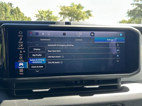 New 2025 Jeep Gladiator Sport image 50