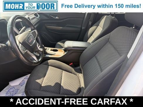 Used 2019 GMC Acadia SLE w/ LPO, Floor Liner Package FWD image 13