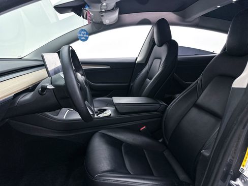 Used 2023 Tesla Model 3 Standard Range RWD image 18
