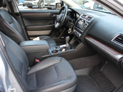Used 2016 Subaru Outback 2.5i Limited image 33