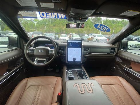 Certified 2024 Ford Expedition King Ranch RWD image 26