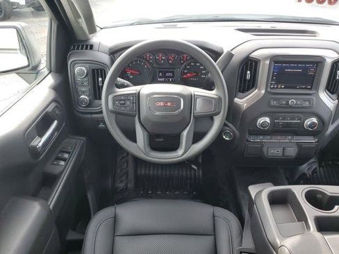 New 2026 GMC Sierra 1500 Pro AWD/4WD image 15