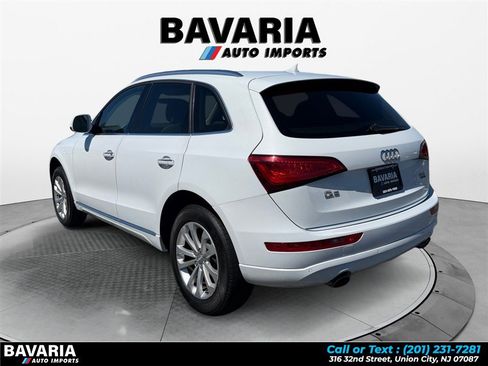 Used 2016 Audi Q5 2.0T Premium Plus w/ Technology Package AWD/4WD image 3