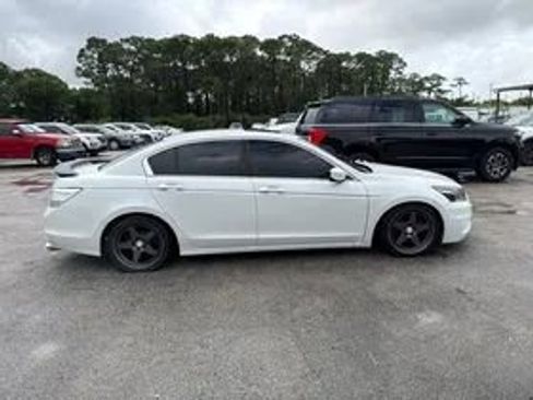 Used 2012 Honda Accord EX-L image 4