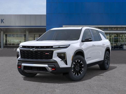 New 2026 Chevrolet Traverse Z71 w/ Enhanced Driving Package AWD/4WD image 6