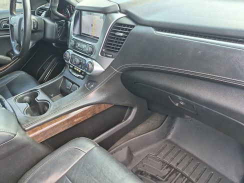Used 2016 Chevrolet Tahoe LT RWD image 16