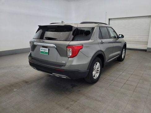 Used 2020 Ford Explorer XLT w/ Equipment Group 202A image 9