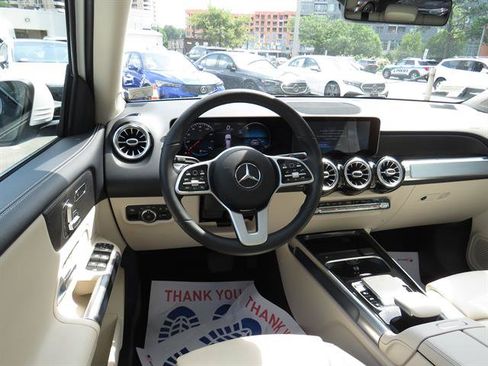 Certified 2020 Mercedes-Benz GLB 250 4MATIC image 10