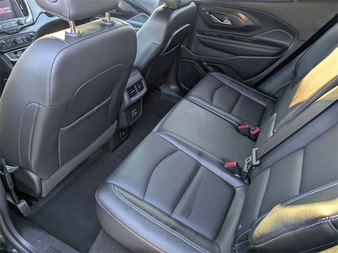 Certified 2022 GMC Terrain SLT image 24