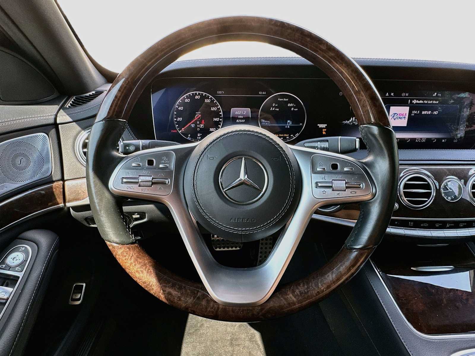 Used 2020 Mercedes-Benz S 450 Sedan image 11