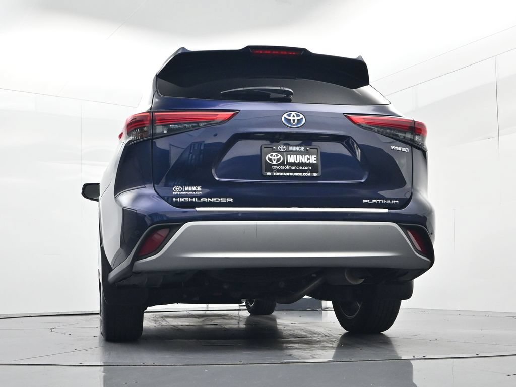 Used 2021 Toyota Highlander Platinum AWD/4WD image 48
