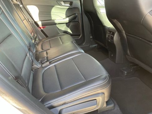 Used 2022 Ford Escape SEL FWD image 26