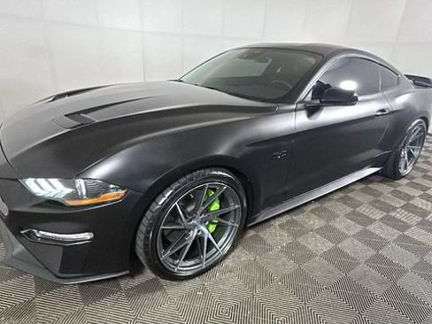 Used 2022 Ford Mustang GT Premium w/ Equipment Group 401A RWD image 6