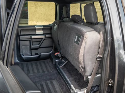 Used 2017 Ford F150 4x4 SuperCrew image 18