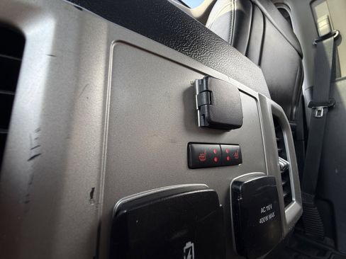 Used 2021 Ford F250 Lariat image 30