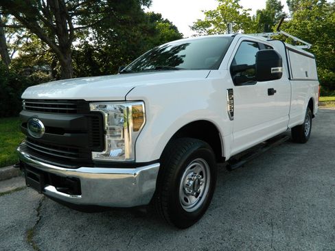 Used 2019 Ford F350 XL w/ XL Value Package RWD image 1