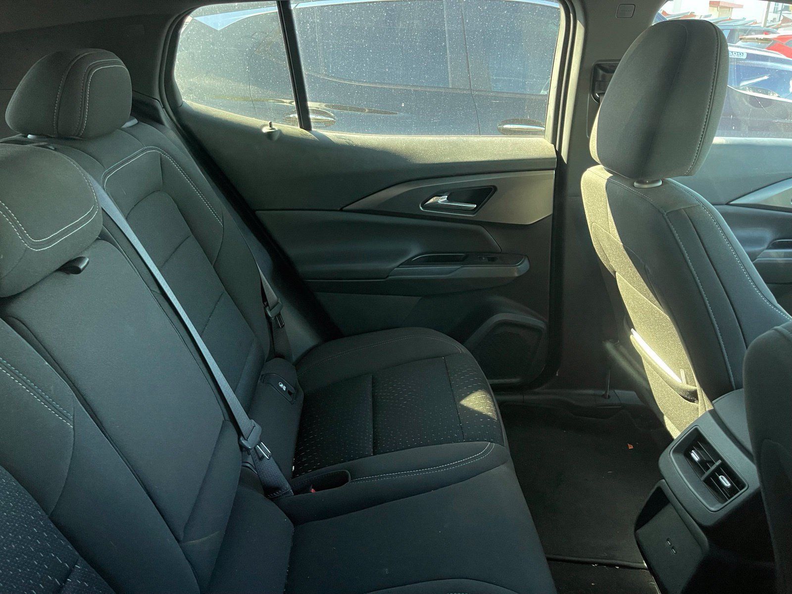Used 2025 Chevrolet Equinox EV LT FWD image 7