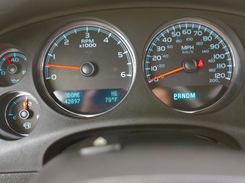 Used 2013 Chevrolet Avalanche LT AWD/4WD image 7