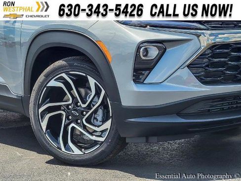 New 2026 Chevrolet TrailBlazer RS w/ Convenience Package image 3