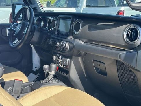 Used 2022 Jeep Wrangler Unlimited Sahara w/ LED Lighting Group image 24