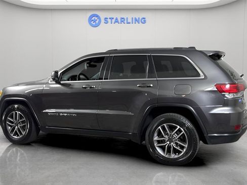 Used 2020 Jeep Grand Cherokee Laredo w/ Laredo X Package image 4